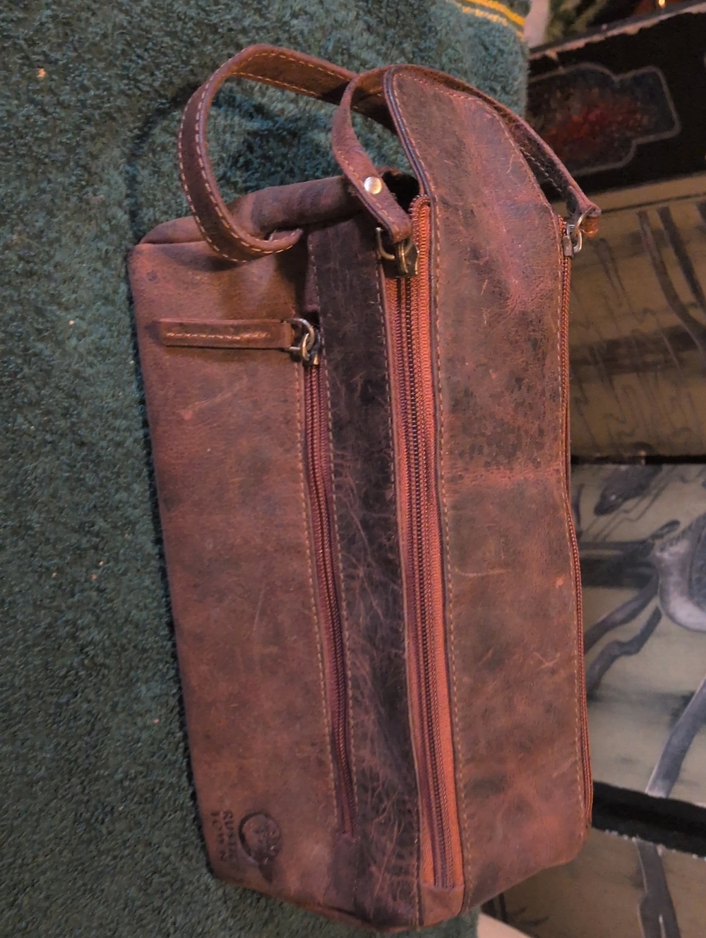 Rustic Town Premium Brown Leather Men's Toiletry Bag - Vintage Style